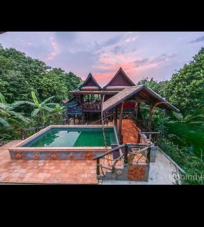 Baanthaeraek Vintage Bungalow ソンクラー エクステリア 写真