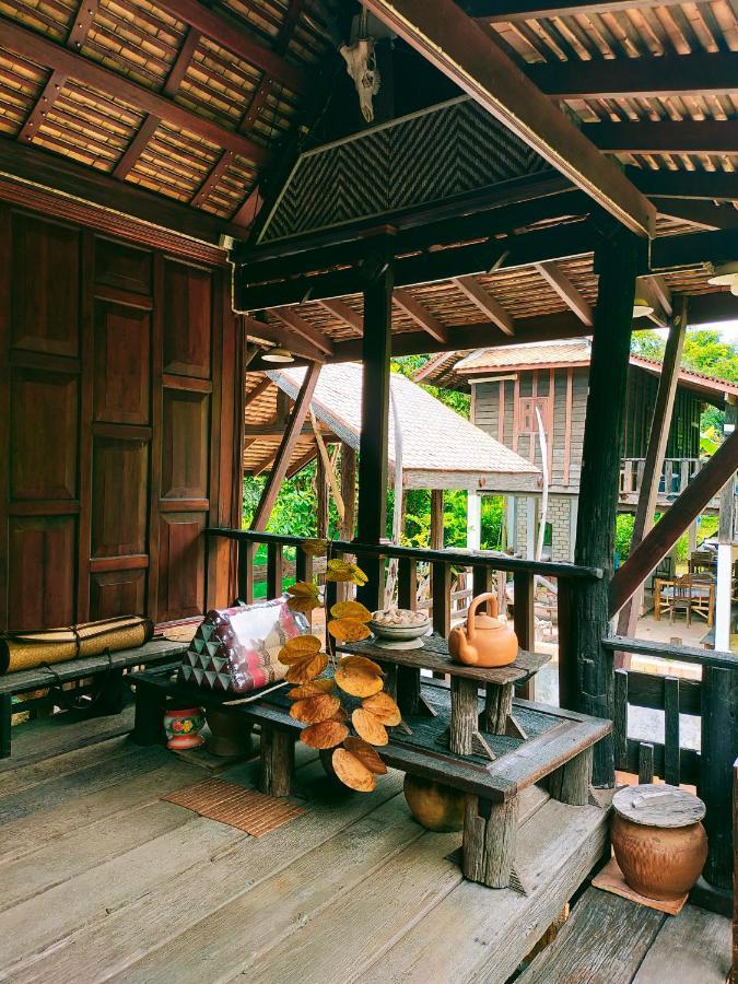 Baanthaeraek Vintage Bungalow ソンクラー エクステリア 写真